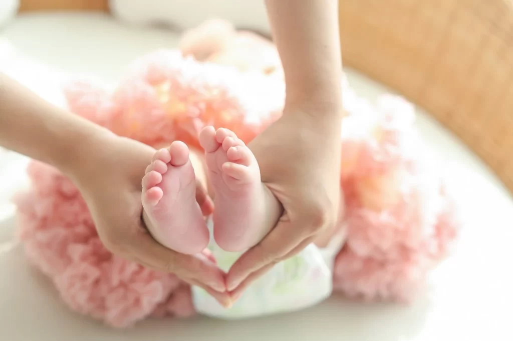 Baby born through surrogacy in Idaho 